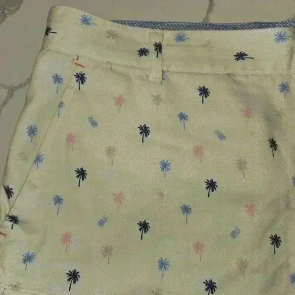 Talia Mens Palm Tree Shorts Cotton White Blue Pink Size 36 - Picture 3 of 7